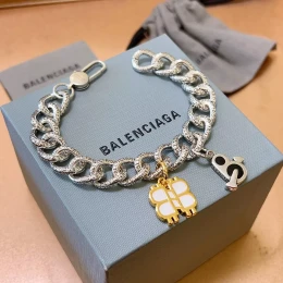 balenciaga bracelets s_12b0412